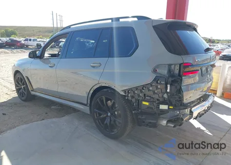 2024 BMW X7 M60I z USA, uszkodzony, nr VIN 5UX33EM00R9V47434
